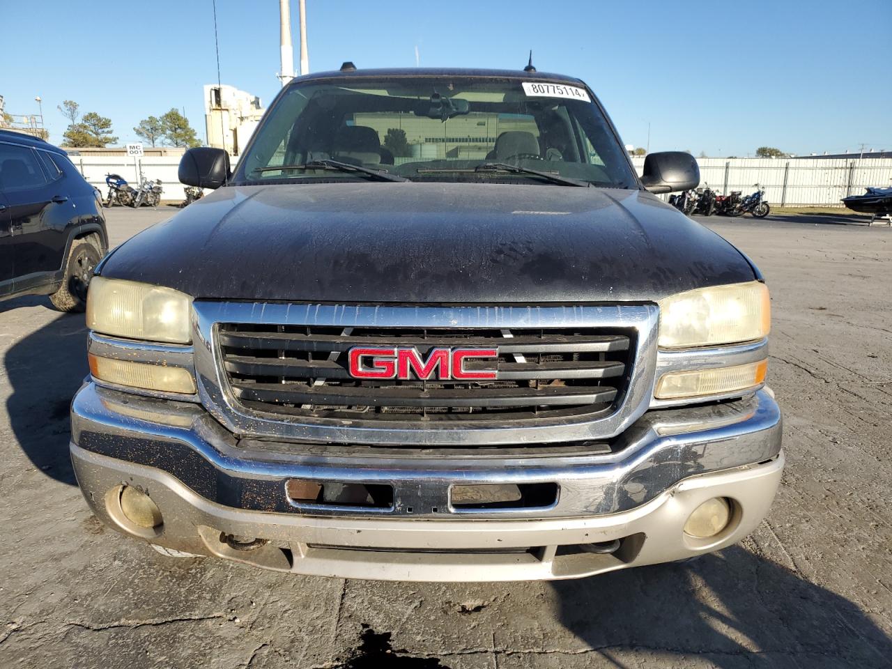 2004 GMC Sierra - Image 5