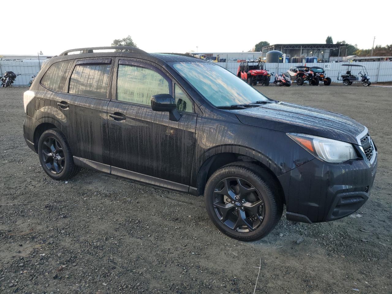 VIN JF2SJAGC1JH553434 2018 SUBARU FORESTER no.4