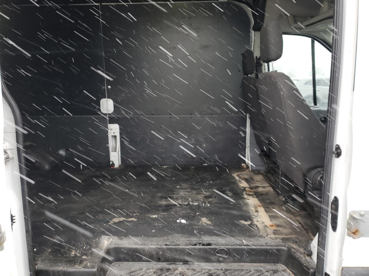 2015 Ford Transit - Image 11