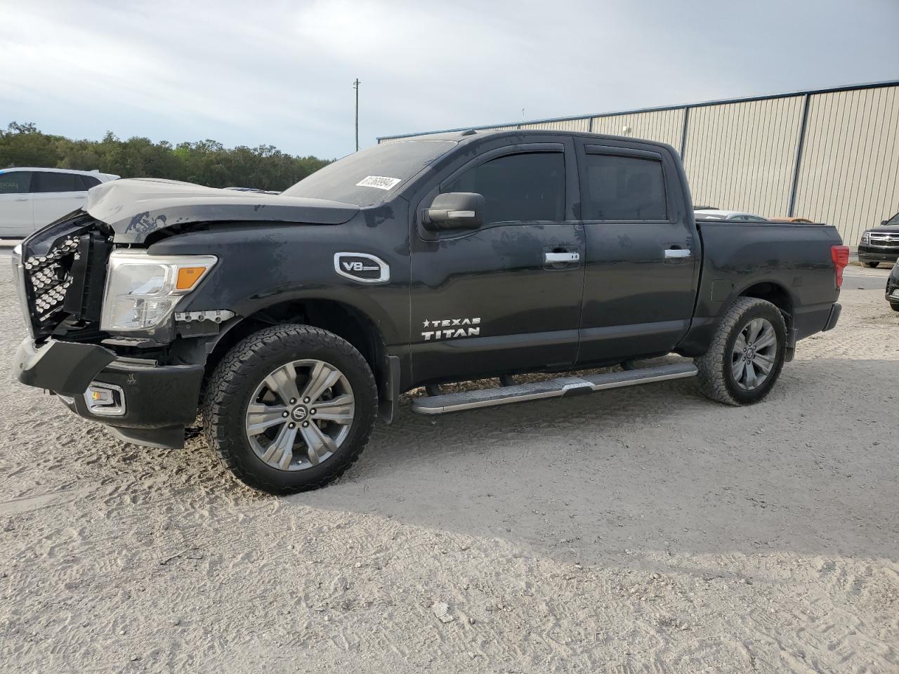2017 Nissan Titan - Image 1