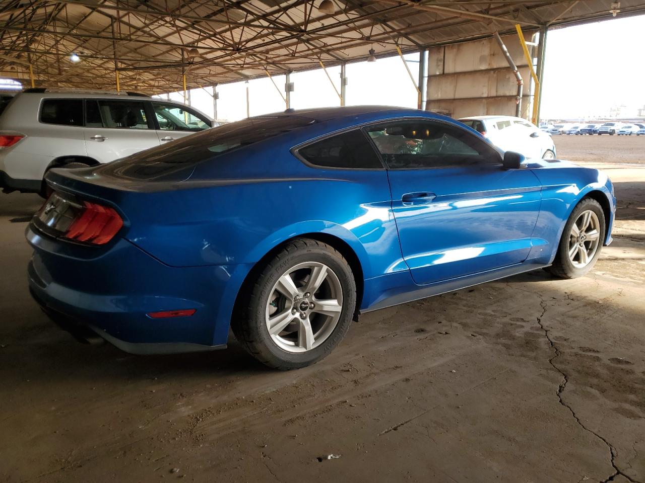 2019 Ford Mustang - Image 3