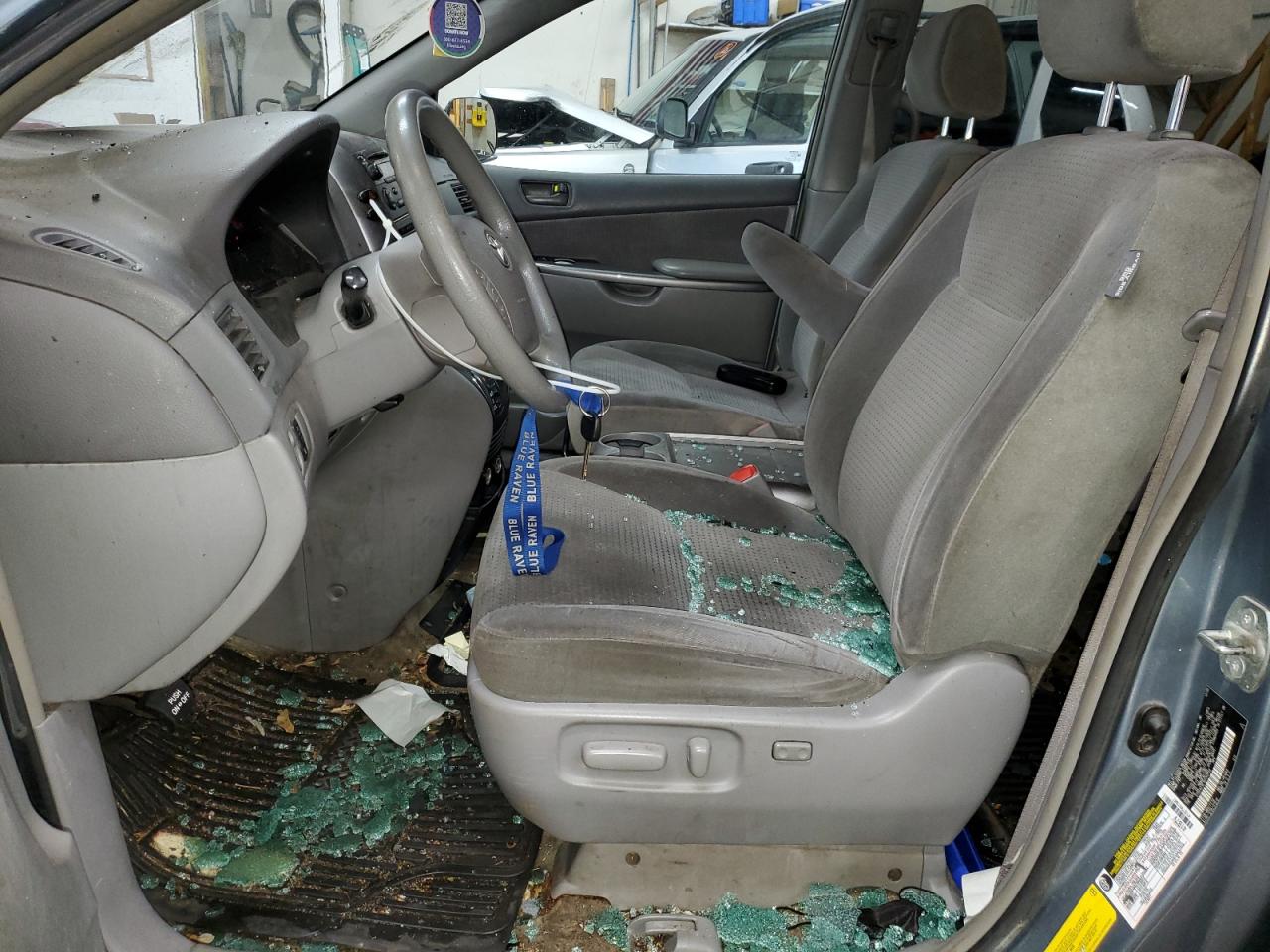 2006 Toyota Sienna - Image 7