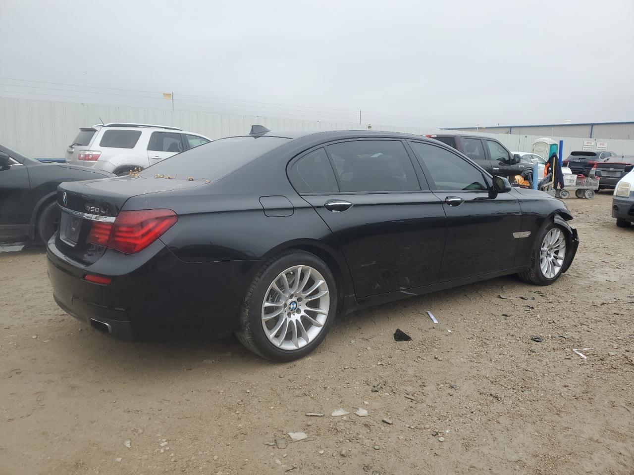 VIN WBAYE8C53ED135920 2014 BMW 7 SERIES no.3