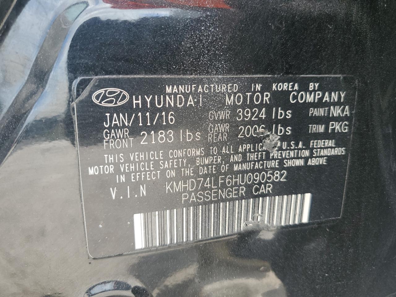 2017 Hyundai Elantra - Image 14