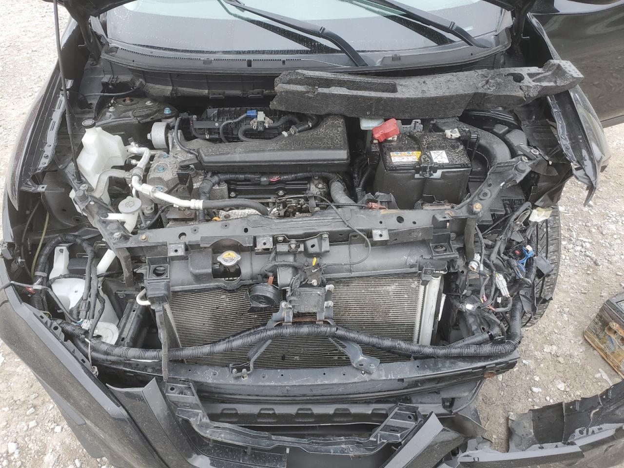 2019 Nissan Rogue - Image 13