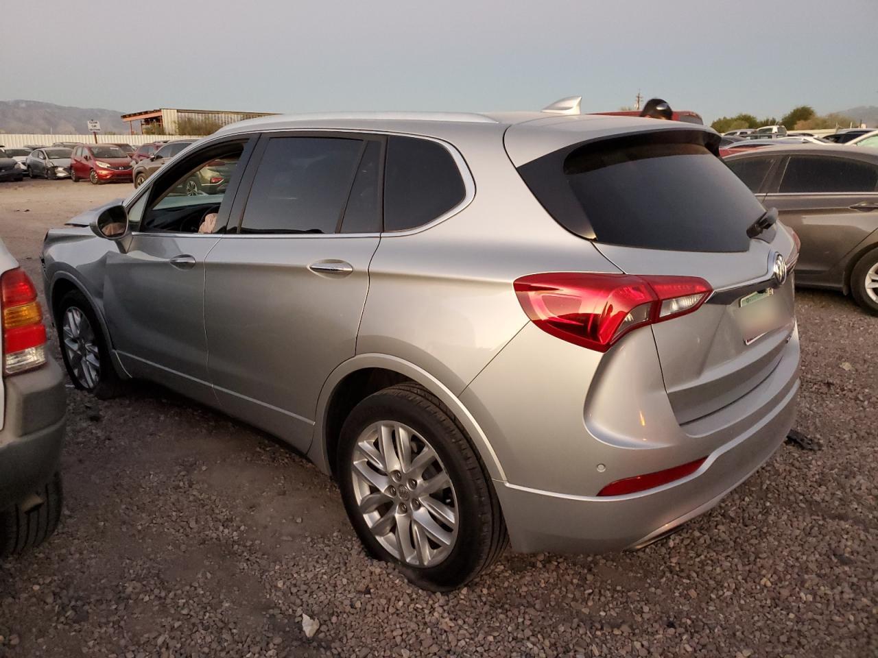 VIN LRBFX4SX1KD112050 2019 BUICK ENVISION no.2