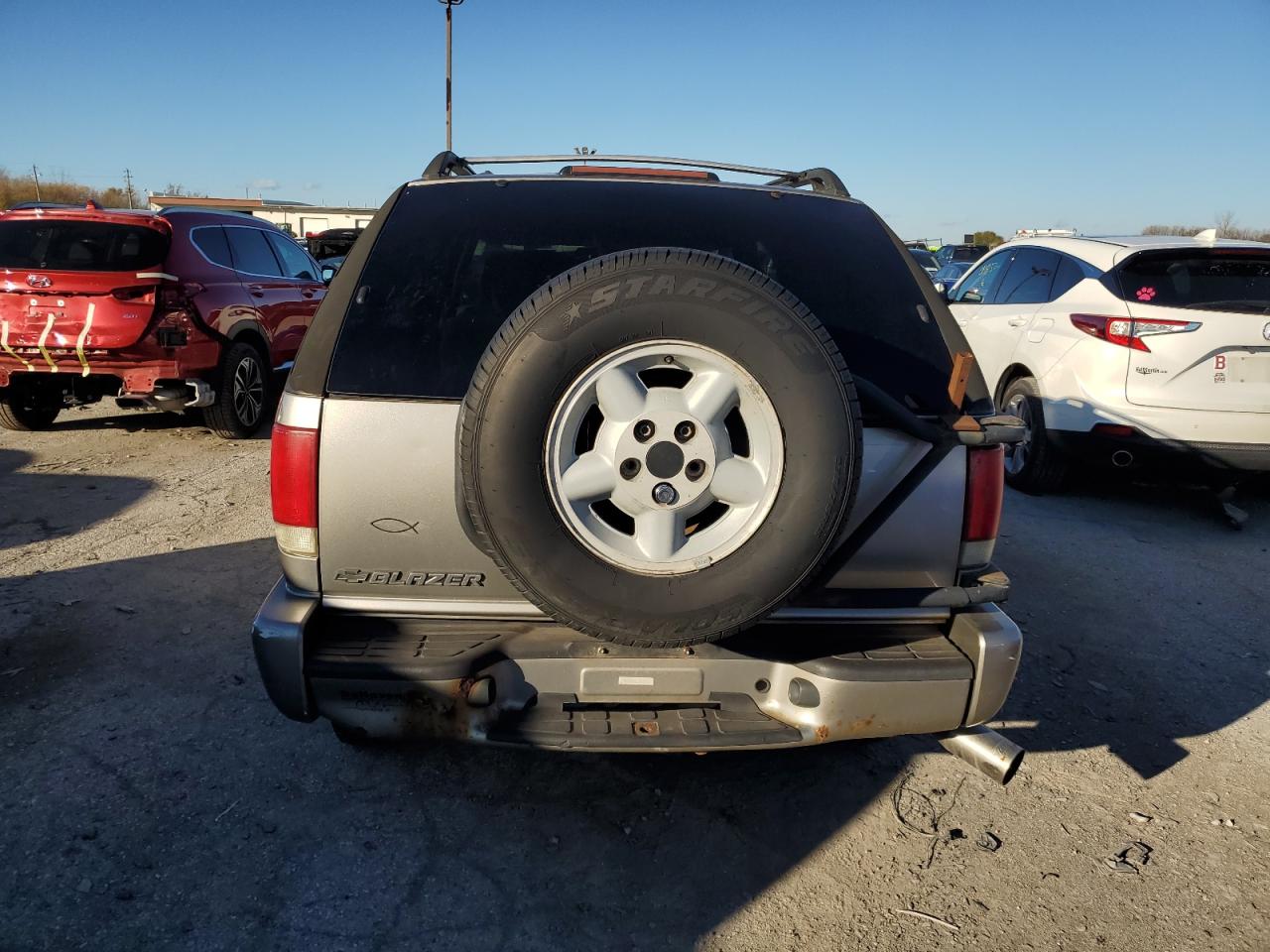 1999 Chevrolet Blazer VIN: 1GNCT18W1XK140616 Lot: 78567434