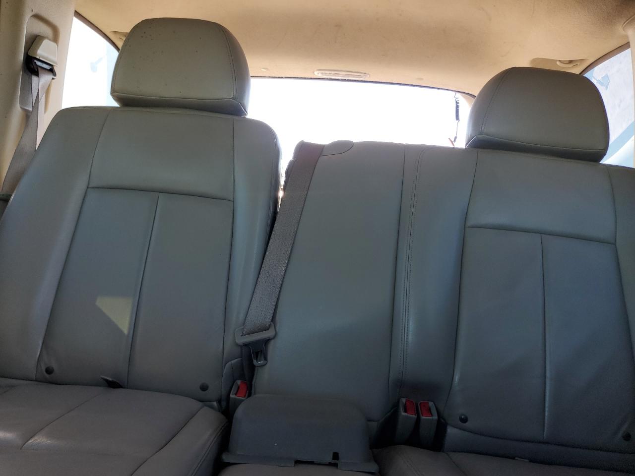 2006 GMC Envoy - Image 10