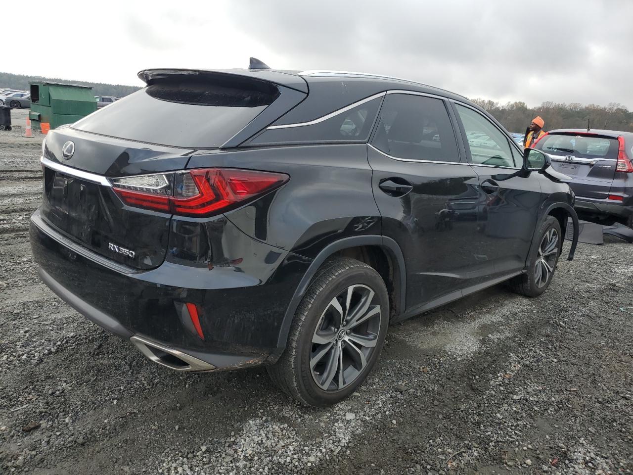 2019 Lexus RX - Image 3