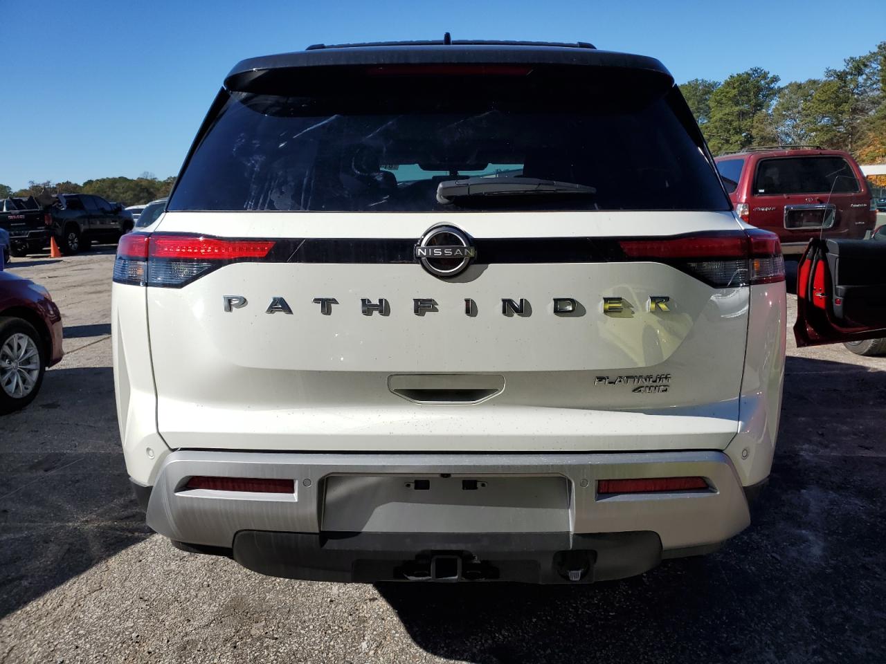 2024 Nissan Pathfinder - Image 6