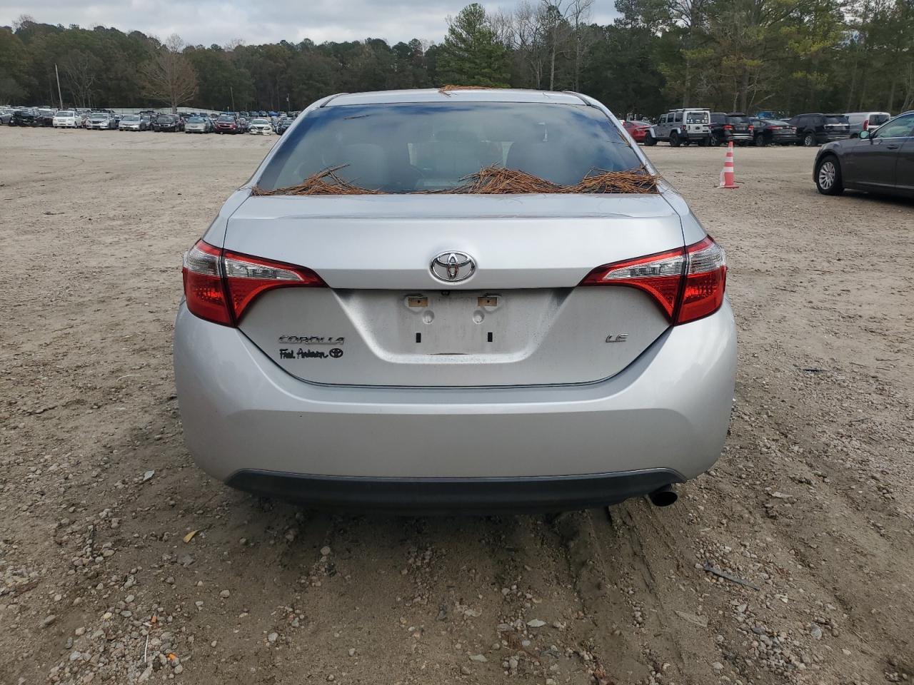 2016 Toyota Corolla L VIN: 5YFBURHE2GP556165 Lot: 80078054