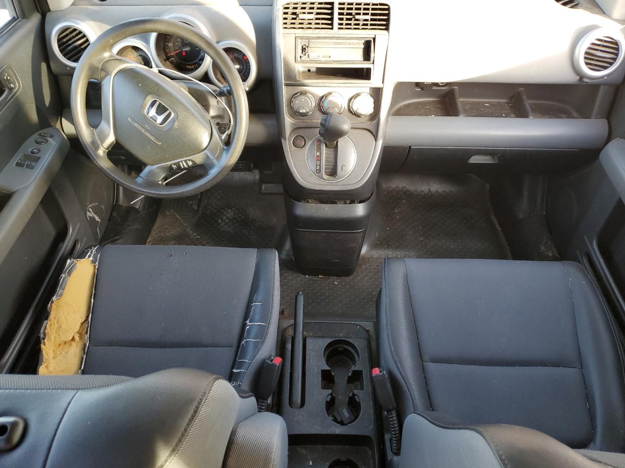 2003 Honda Element - Image 8
