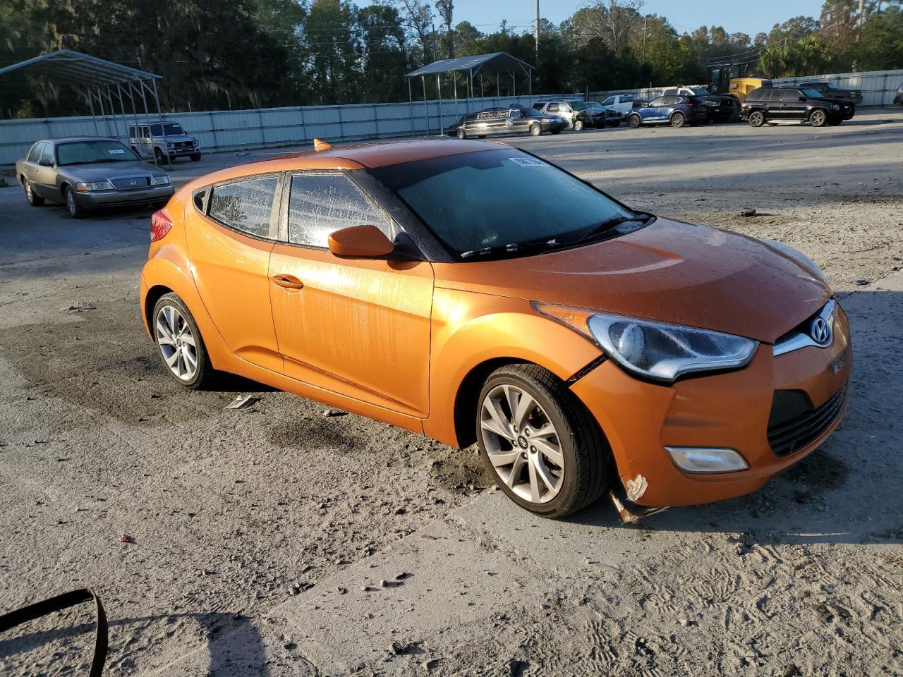 VIN KMHTC6AD1HU308352 2017 HYUNDAI VELOSTER no.4