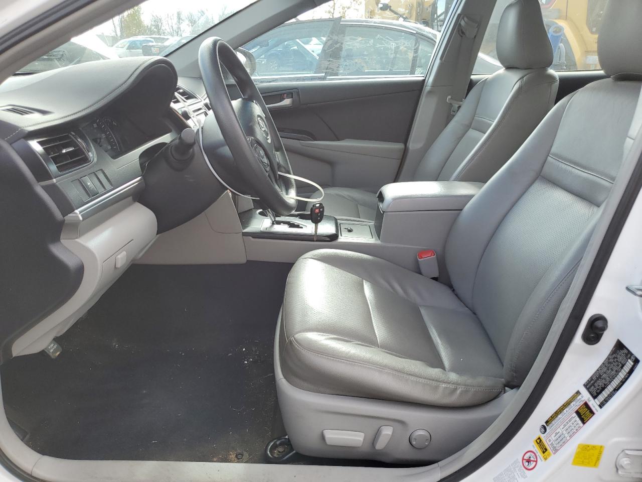 2013 Toyota Camry - Image 7
