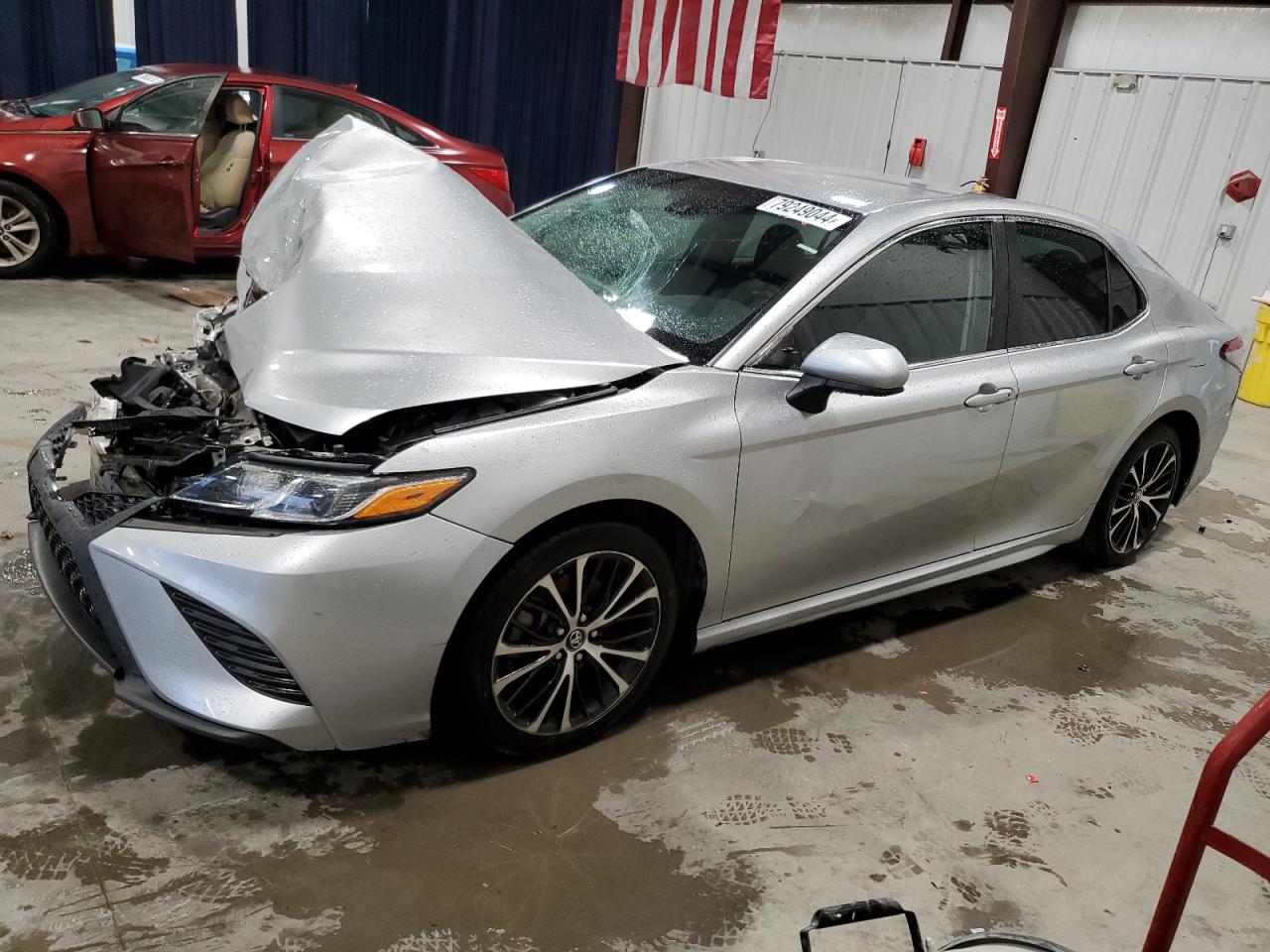 VIN 4T1B11HK3JU039804 2018 TOYOTA CAMRY no.1