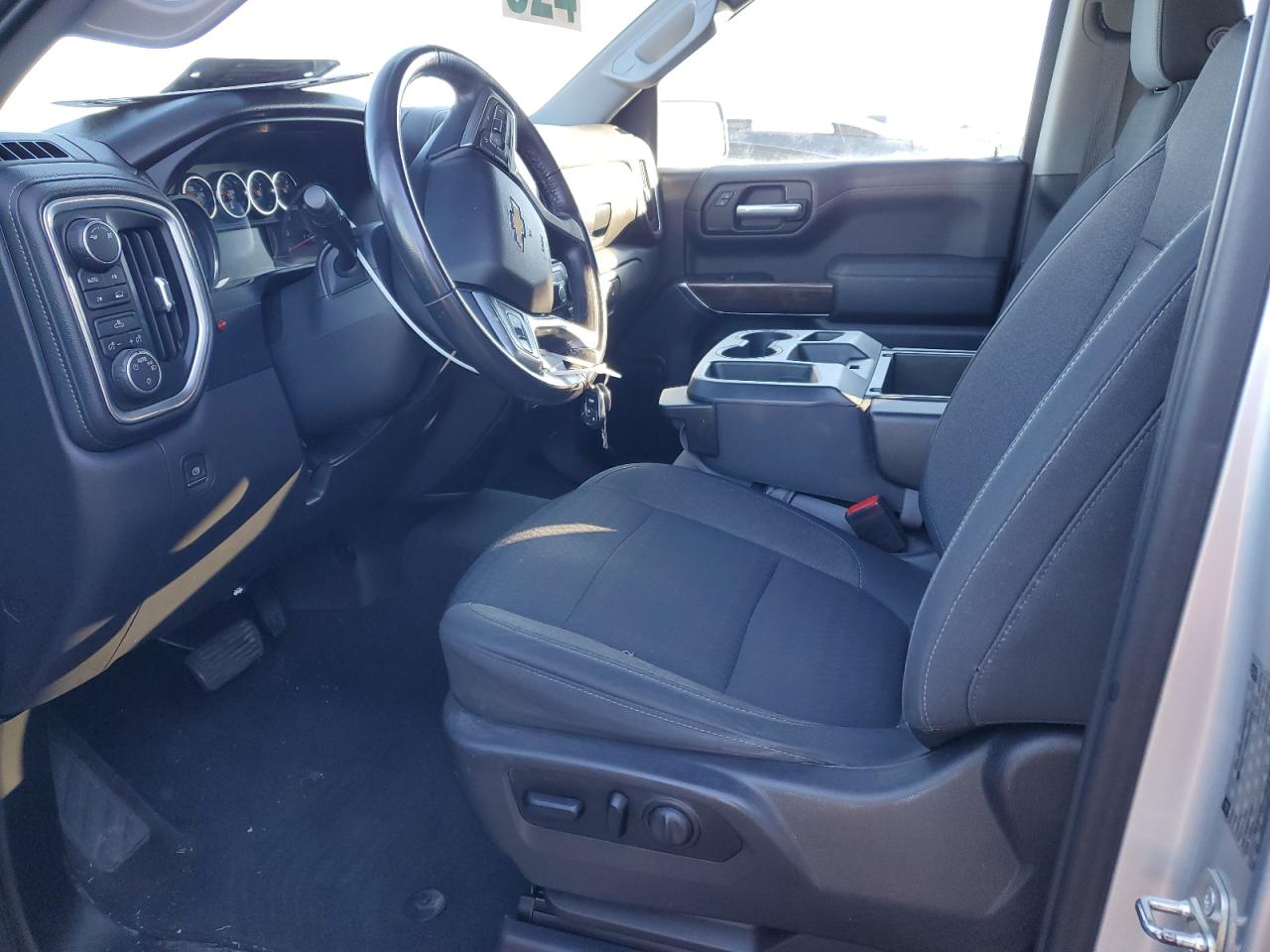 2019 Chevrolet Silverado - Image 7