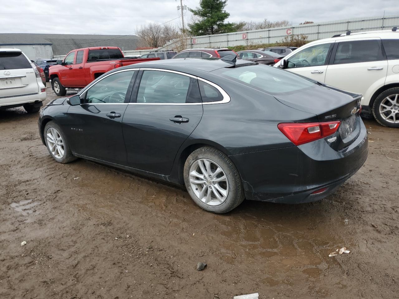2016 Chevrolet Malibu - Image 2