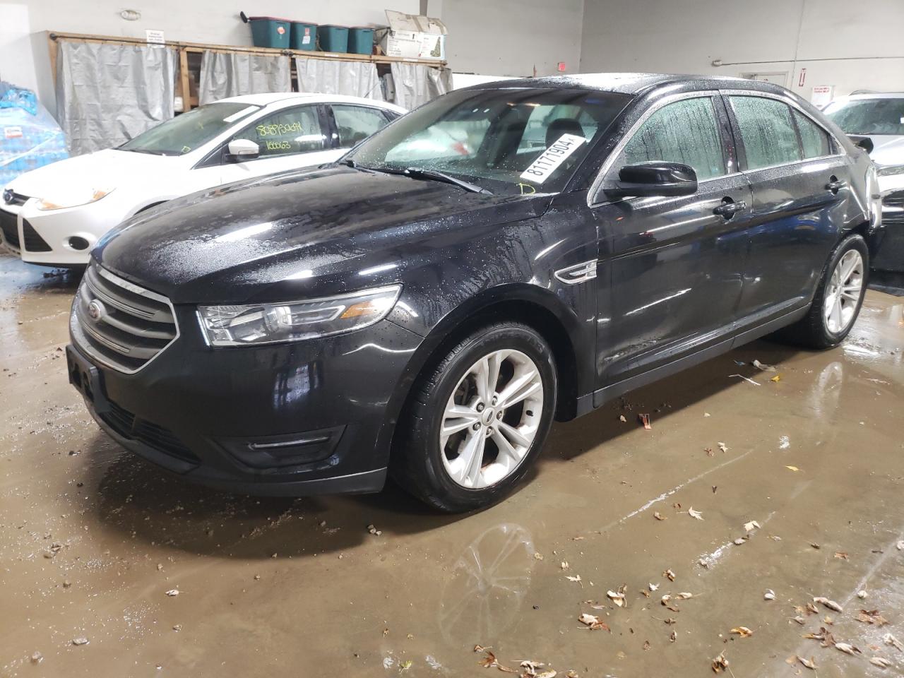 2016 Ford Taurus - Image 1