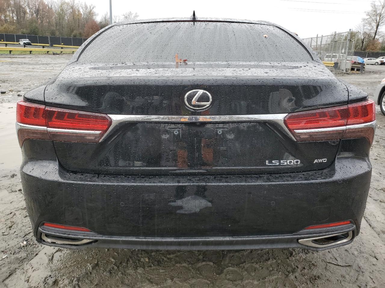 2019 Lexus LS - Image 6