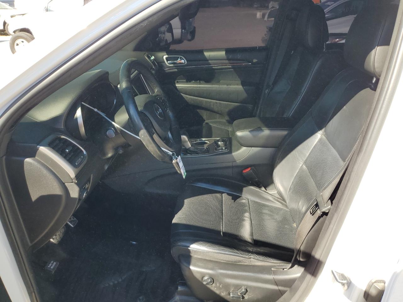 2018 Jeep Grand Cherokee - Image 7