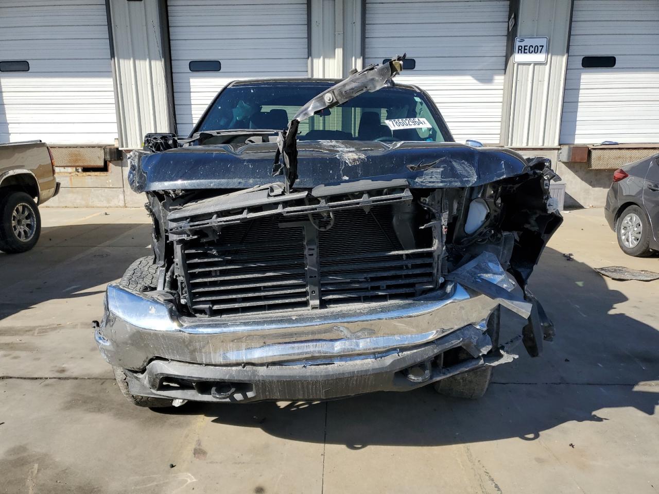 2021 Chevrolet Silverado - Image 5