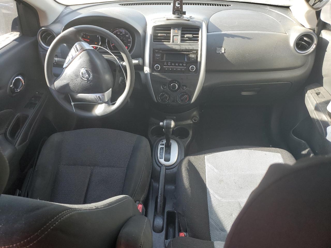 2017 Nissan Versa - Image 8