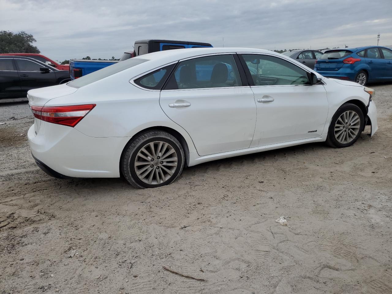 VIN 4T1BD1EB1DU013623 2013 TOYOTA AVALON no.3