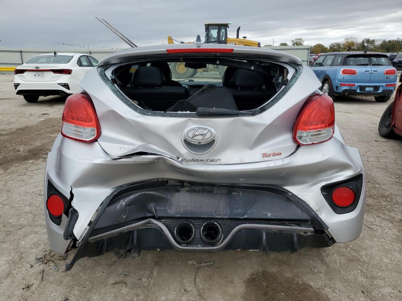 2016 Hyundai Veloster Turbo VIN: KMHTC6AE7GU301073 Lot: 80863644