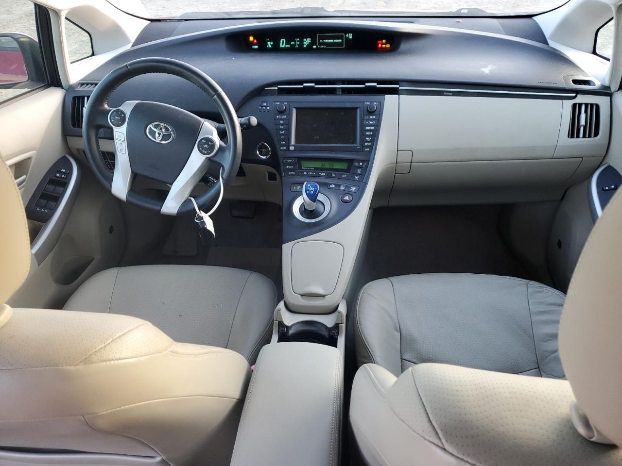 2010 Toyota Prius - Image 8