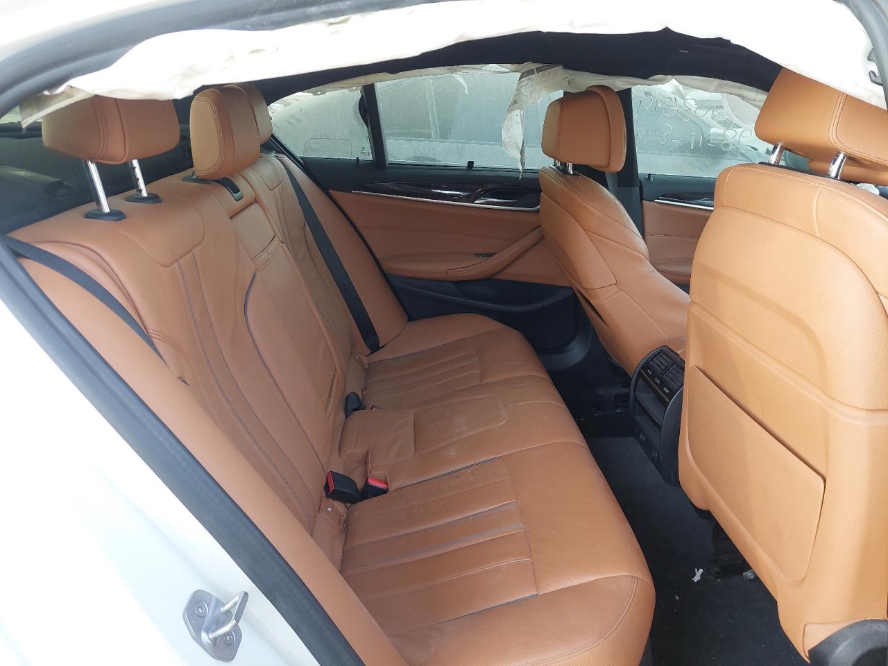 WBAJR3A03KWW00843 - 2019 Bmw 5 SERIES - #undefined