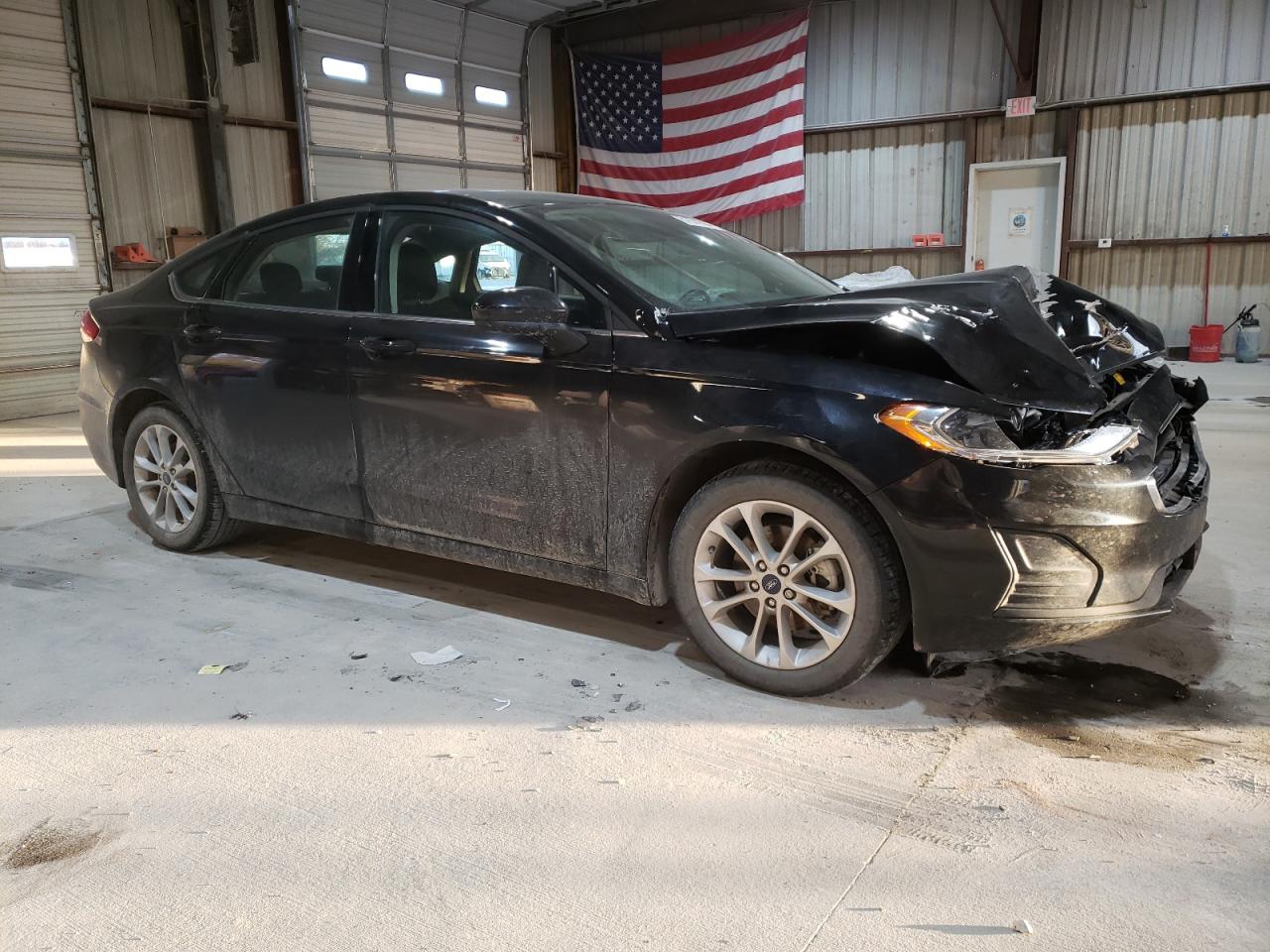 2020 Ford Fusion - Image 4