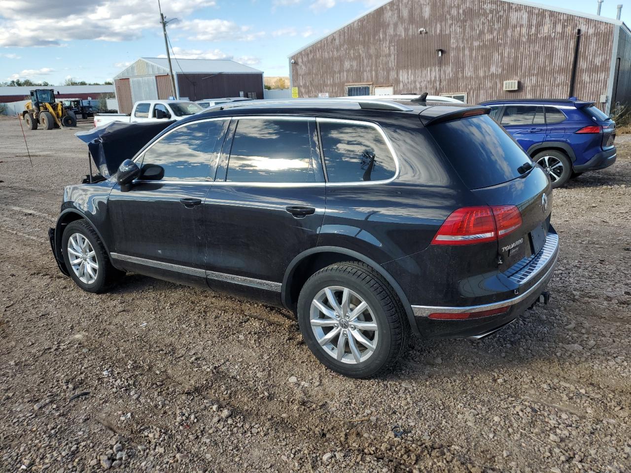 WVGEF9BP7GD012244 2016 VOLKSWAGEN TOUAREG - Image 2