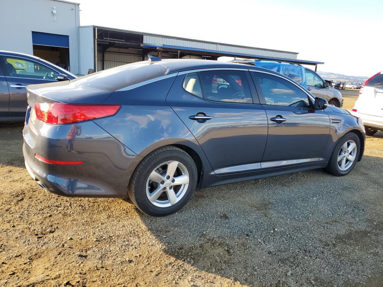 VIN KNAGM4A70F5584737 2015 KIA OPTIMA no.3