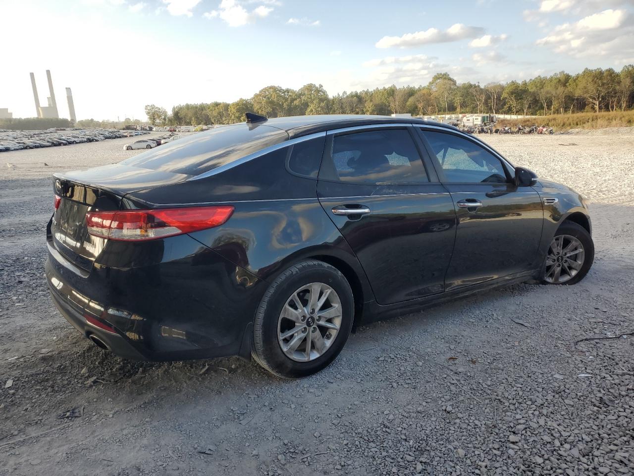 VIN 5XXGT4L30GG050070 2016 KIA OPTIMA no.3