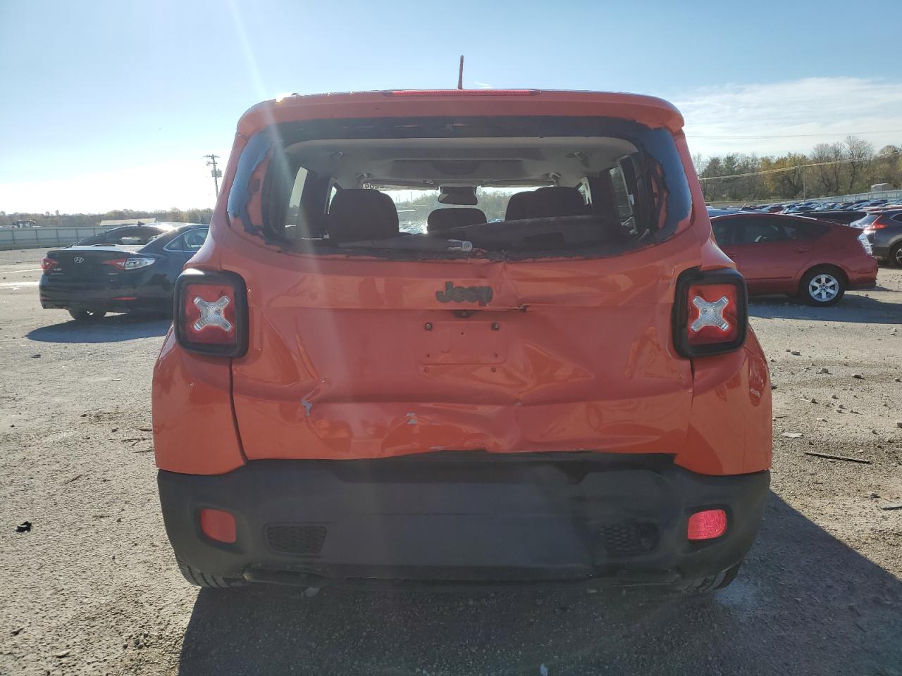 VIN ZACCJABB1HPG46281 2017 JEEP RENEGADE no.6