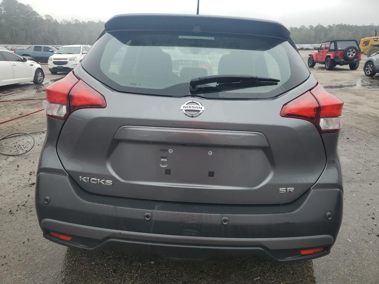 2020 Nissan Kicks - Image 6