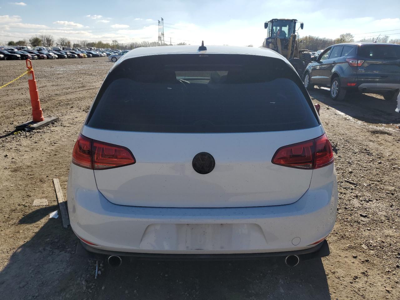 VIN 3VW4T7AU3FM023858 2015 VOLKSWAGEN GTI no.6