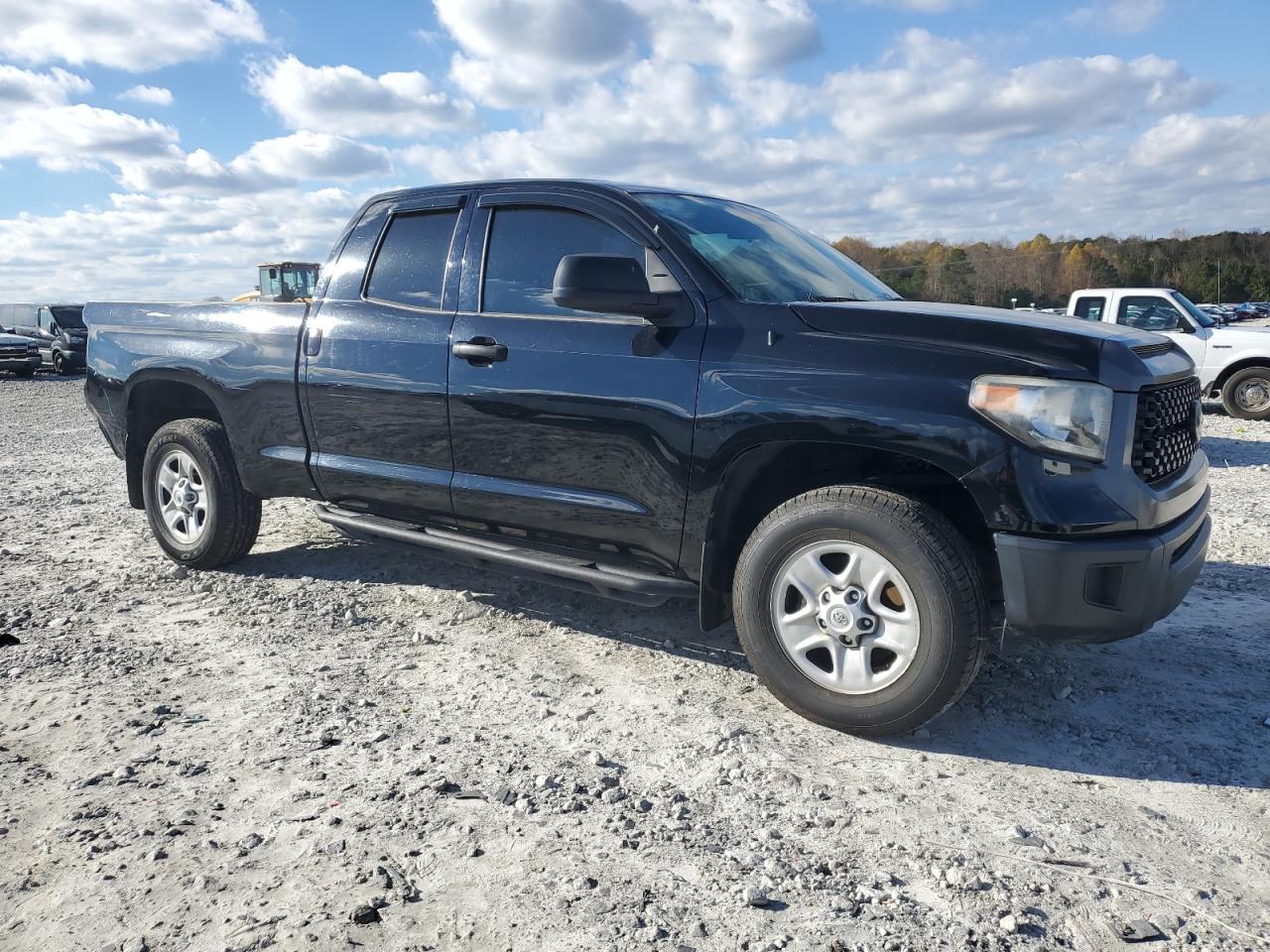 2018 Toyota Tundra - Image 4