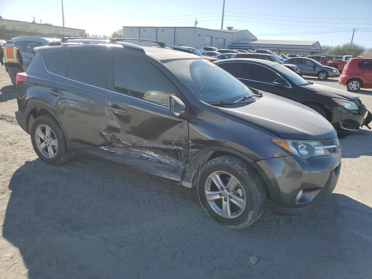 VIN 2T3RFREVXDW116032 2013 TOYOTA RAV4 no.4