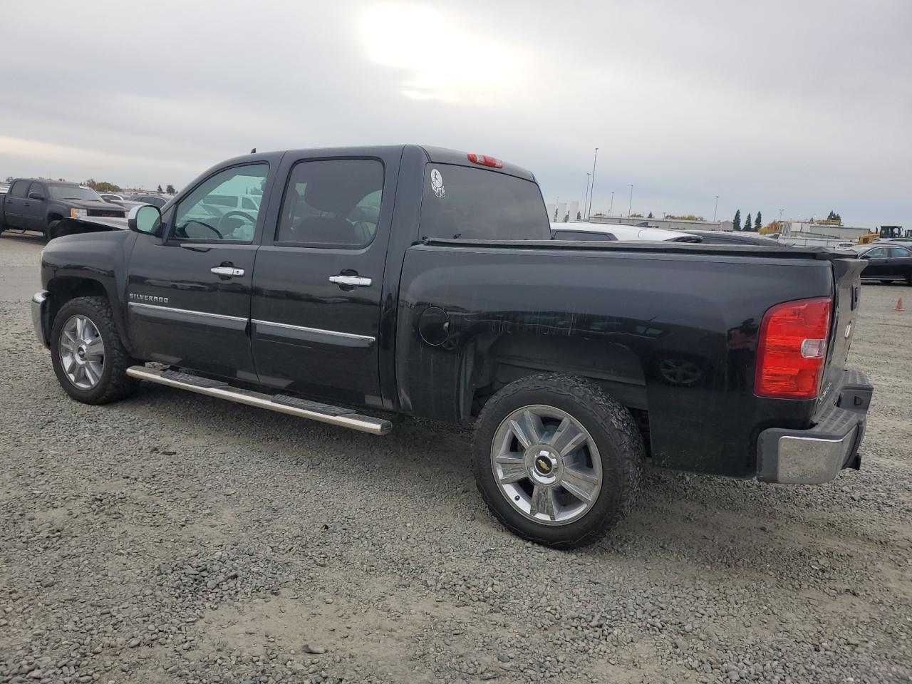 2013 Chevrolet Silverado - Image 2