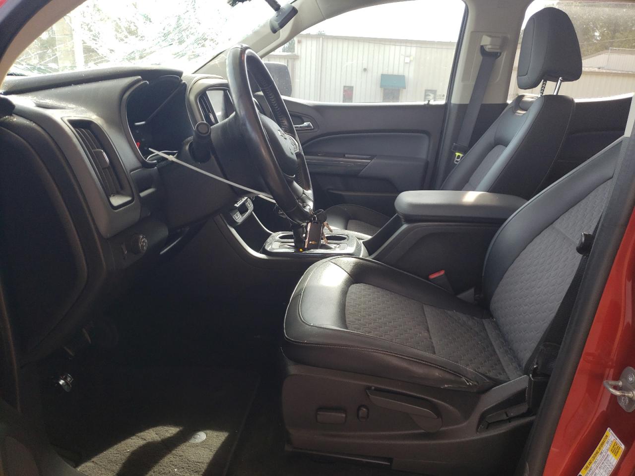 2015 Chevrolet Colorado - Image 7