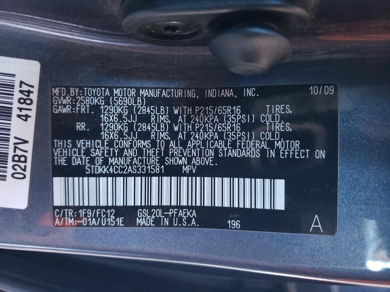 2010 Toyota Sienna - Image 13