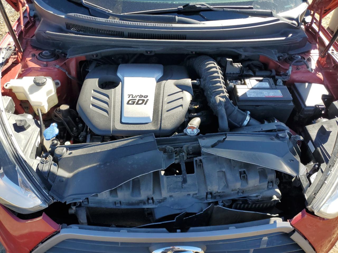 2016 Hyundai Veloster - Image 11