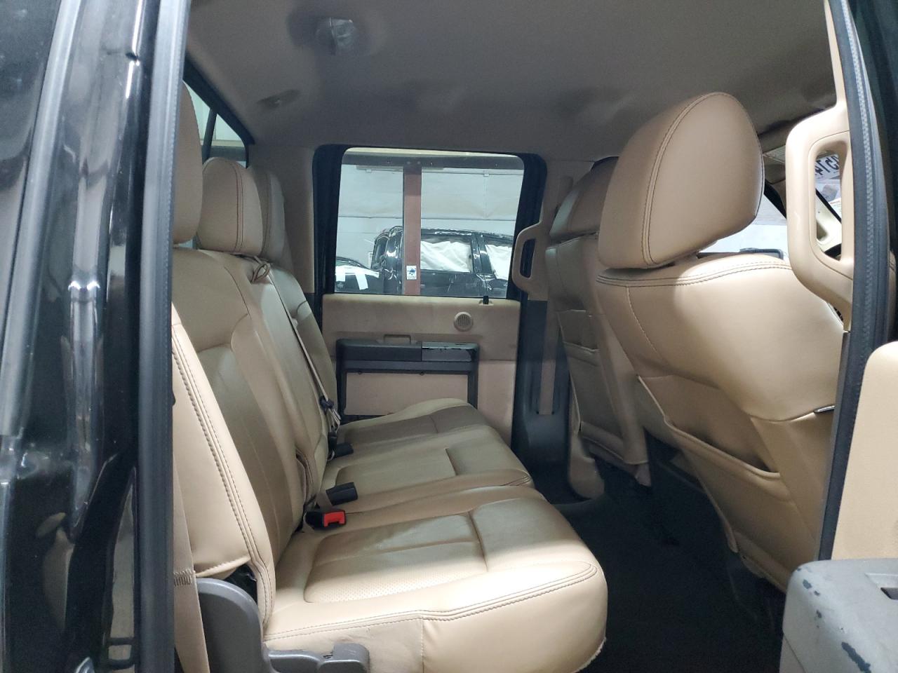 2011 Ford F250 - Image 10
