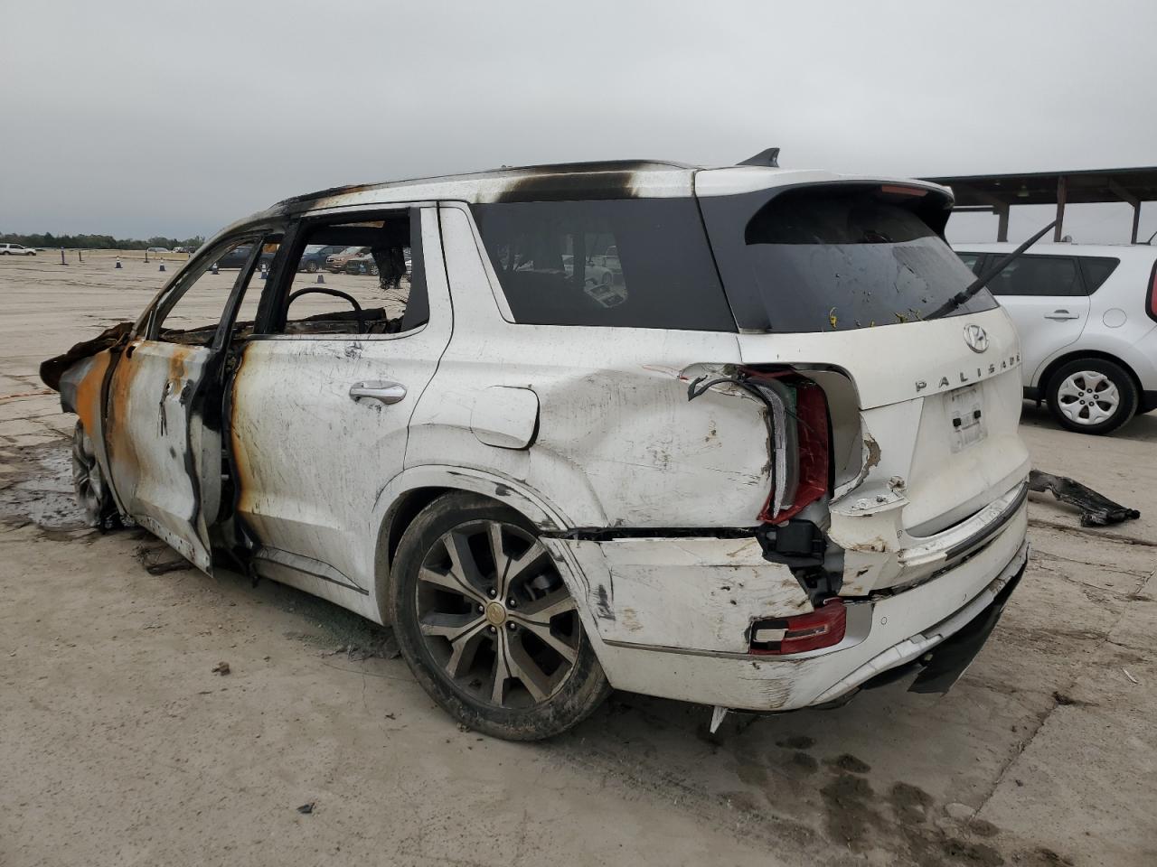 2021 Hyundai Palisade - Image 2