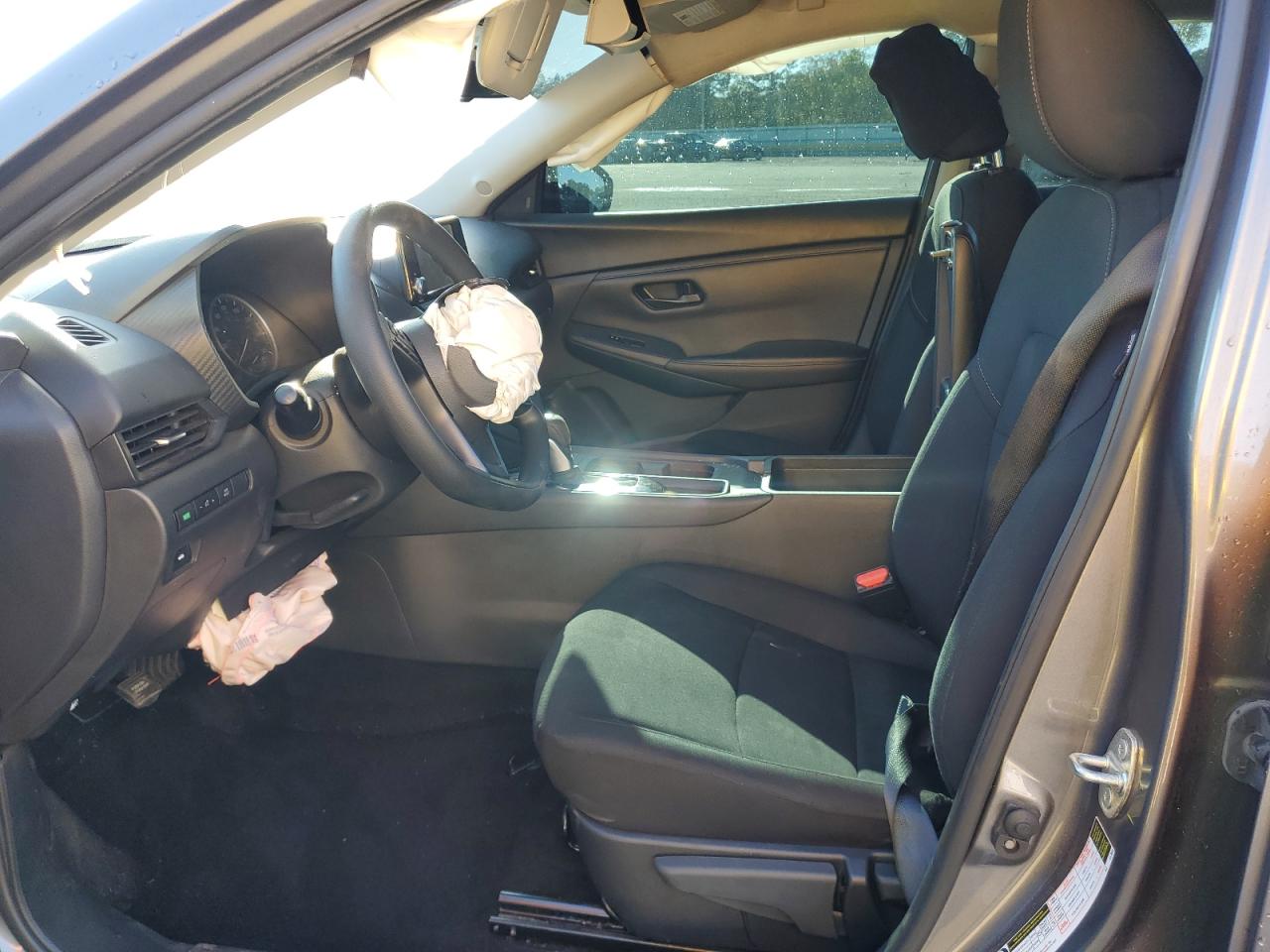 2024 Nissan Sentra - Image 7