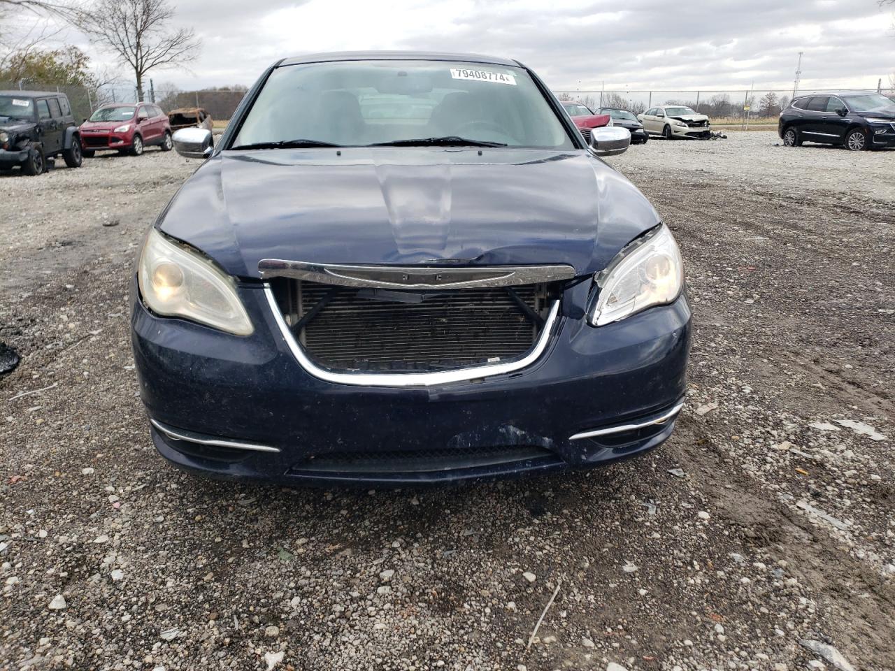 2013 Chrysler 200 - Image 5
