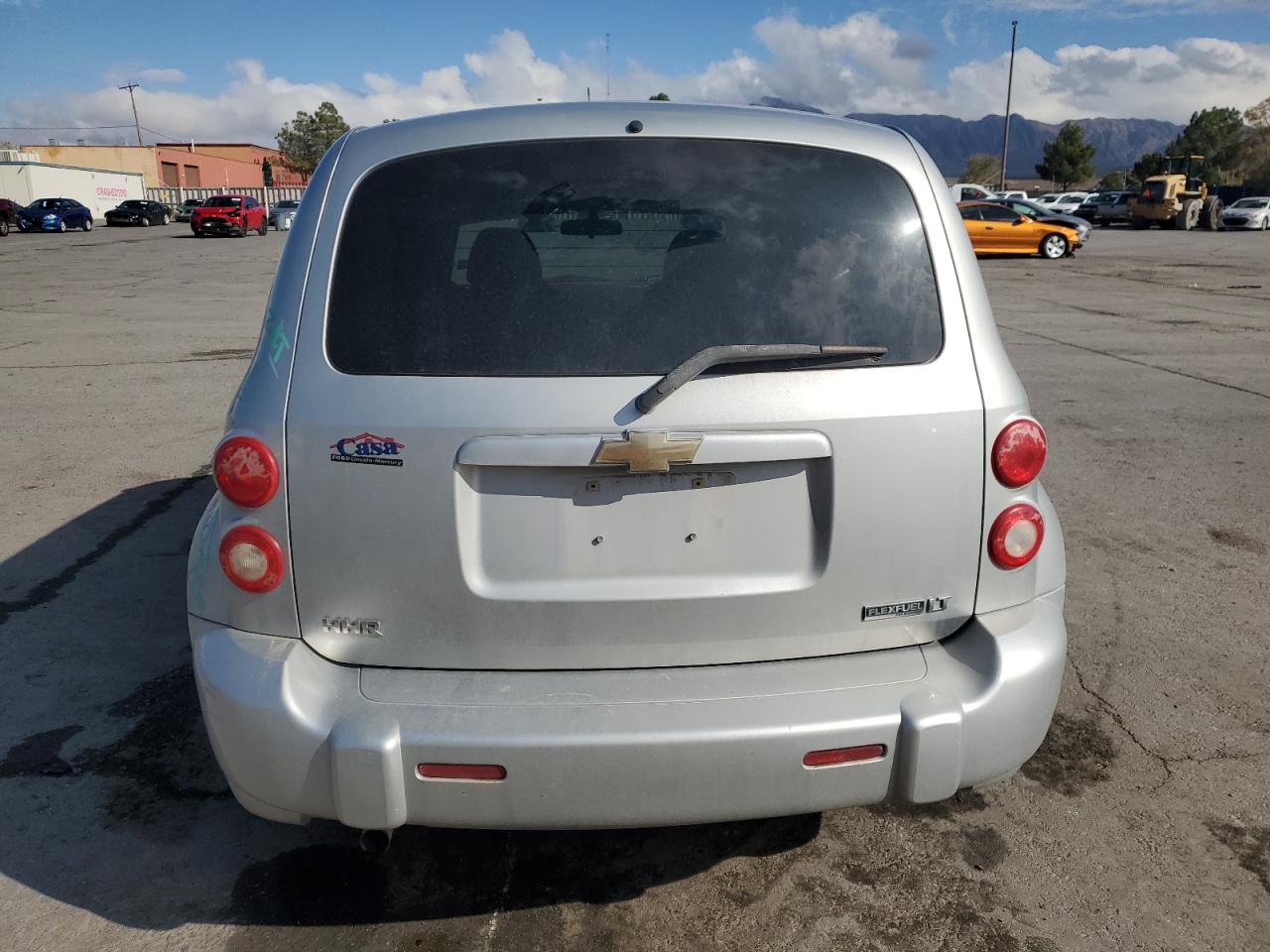 2010 Chevrolet HHR - Image 6