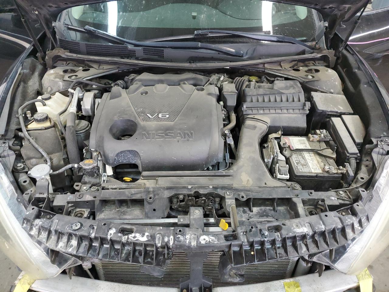 2016 Nissan Maxima - Image 13
