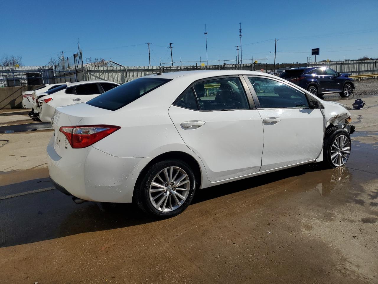 2015 Toyota Corolla - Image 3